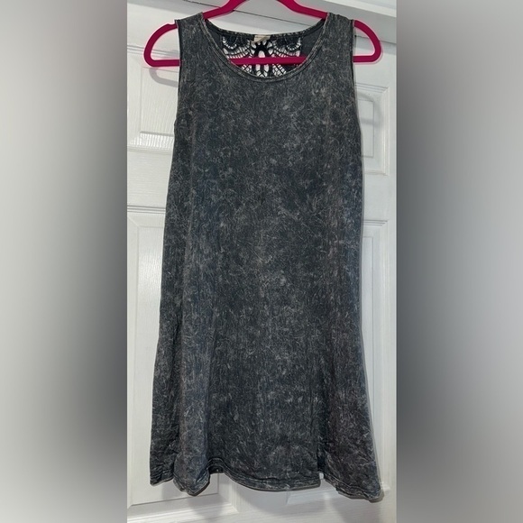 American Eagle Gray & White Dress w/ Lace Back - Picture 1 of 8